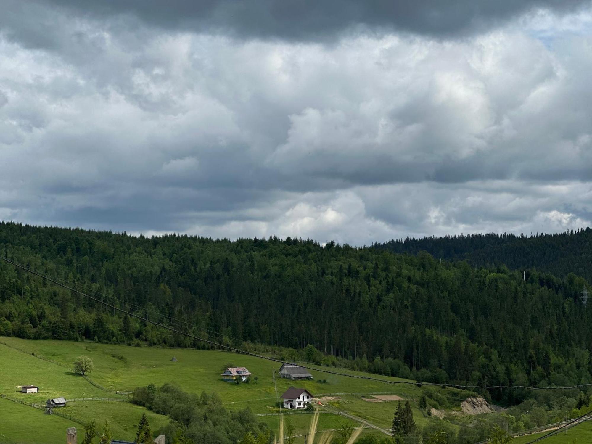 Hotel Шепіт Лісу à Bukovel Extérieur photo