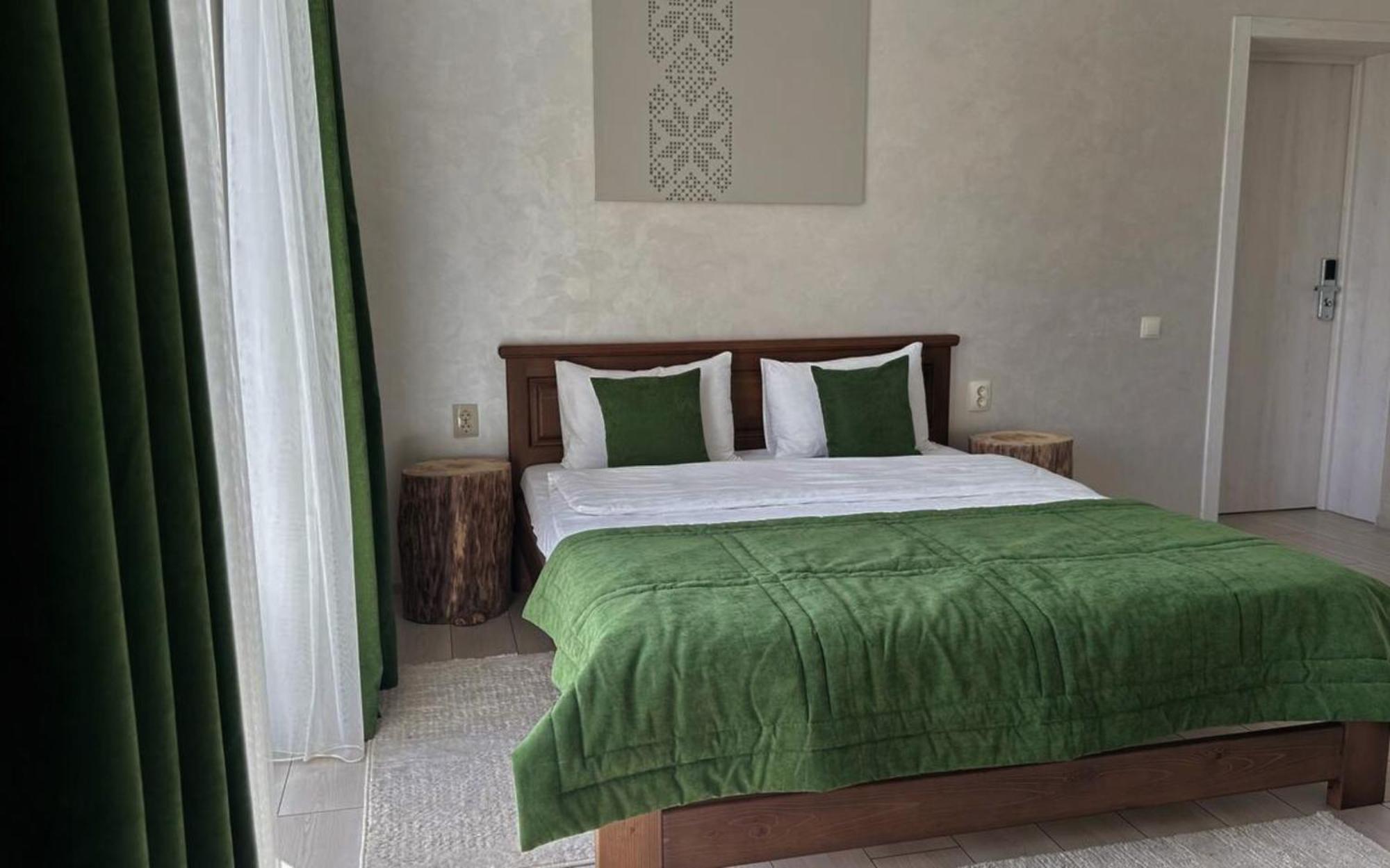 Hotel Шепіт Лісу à Bukovel Extérieur photo