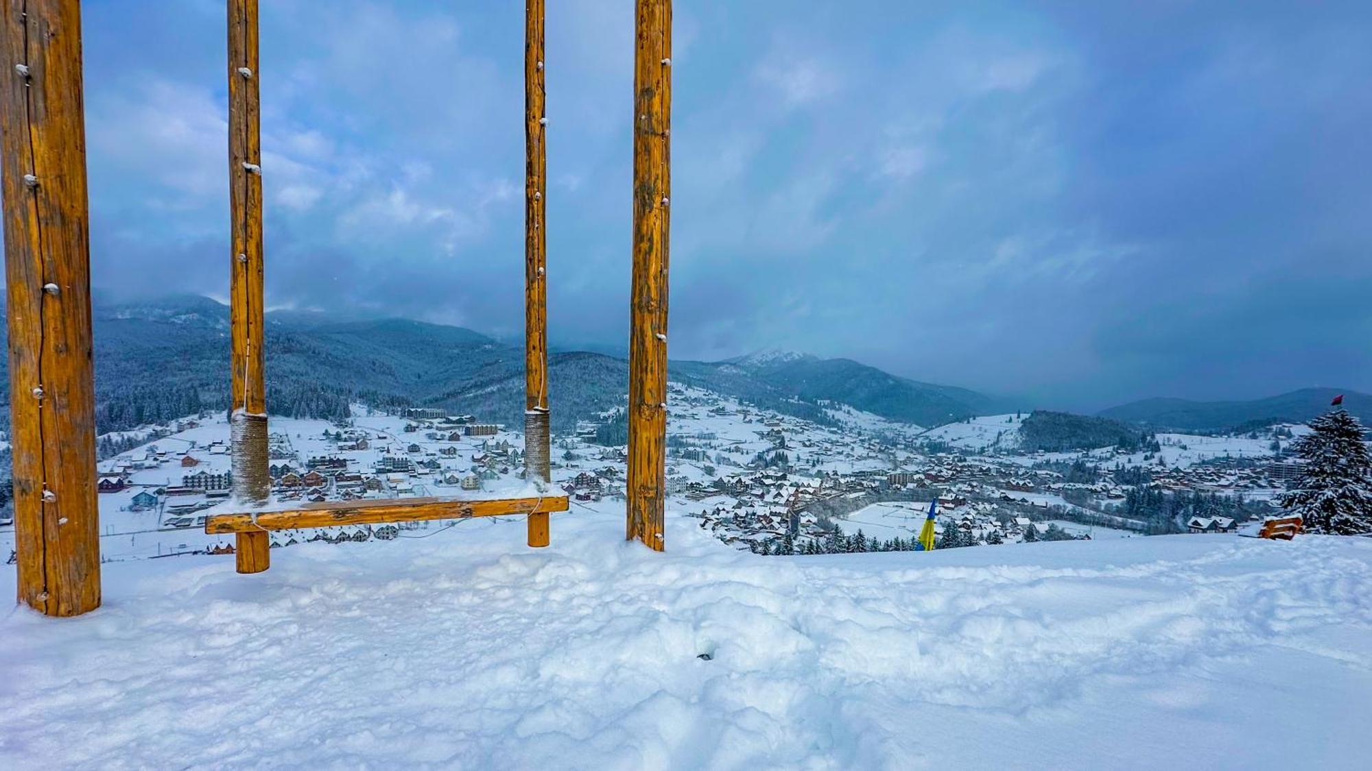 Hotel Шепіт Лісу à Bukovel Extérieur photo