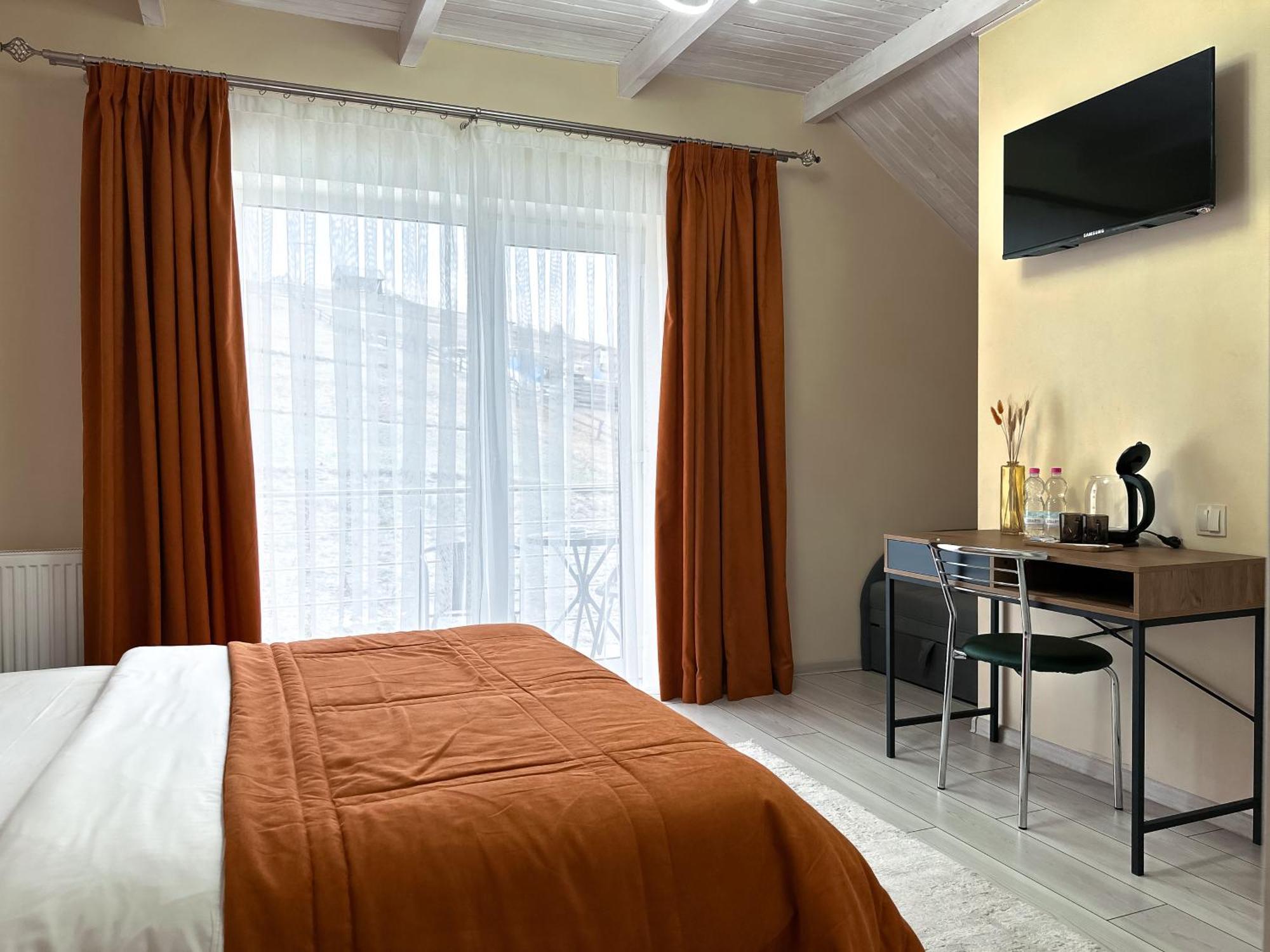 Hotel Шепіт Лісу à Bukovel Extérieur photo